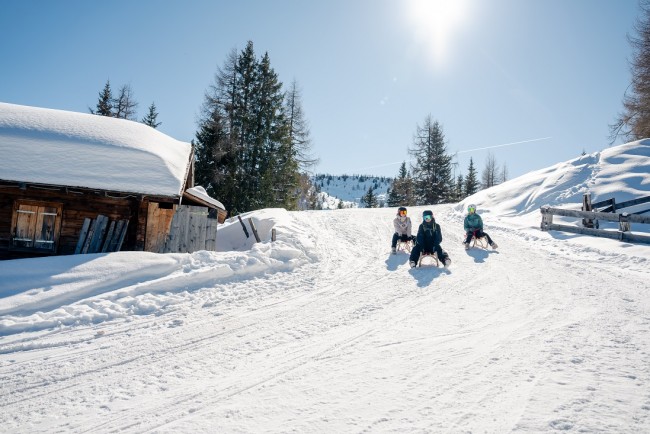 Rodeln bei der Kleinarlerh&uuml;tte 